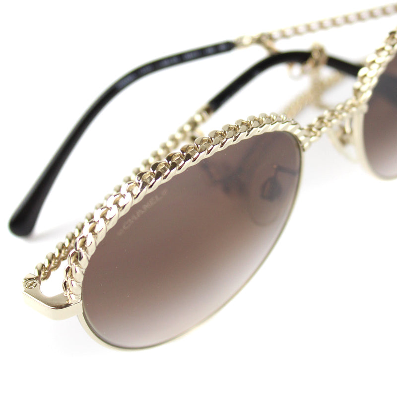 CHANEL - Lunettes de soleil Pantos