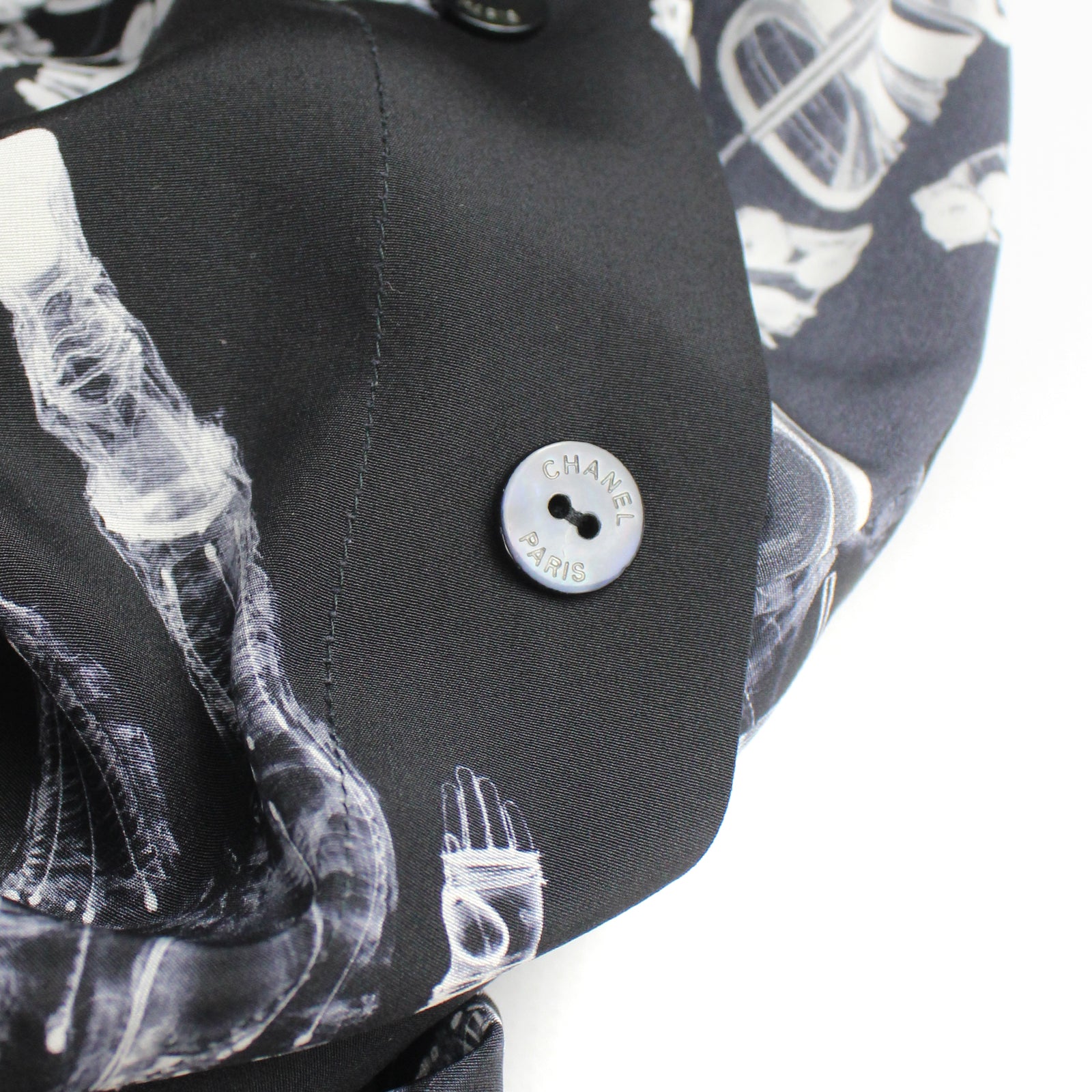 CHANEL - Astronauts silk top (T34)